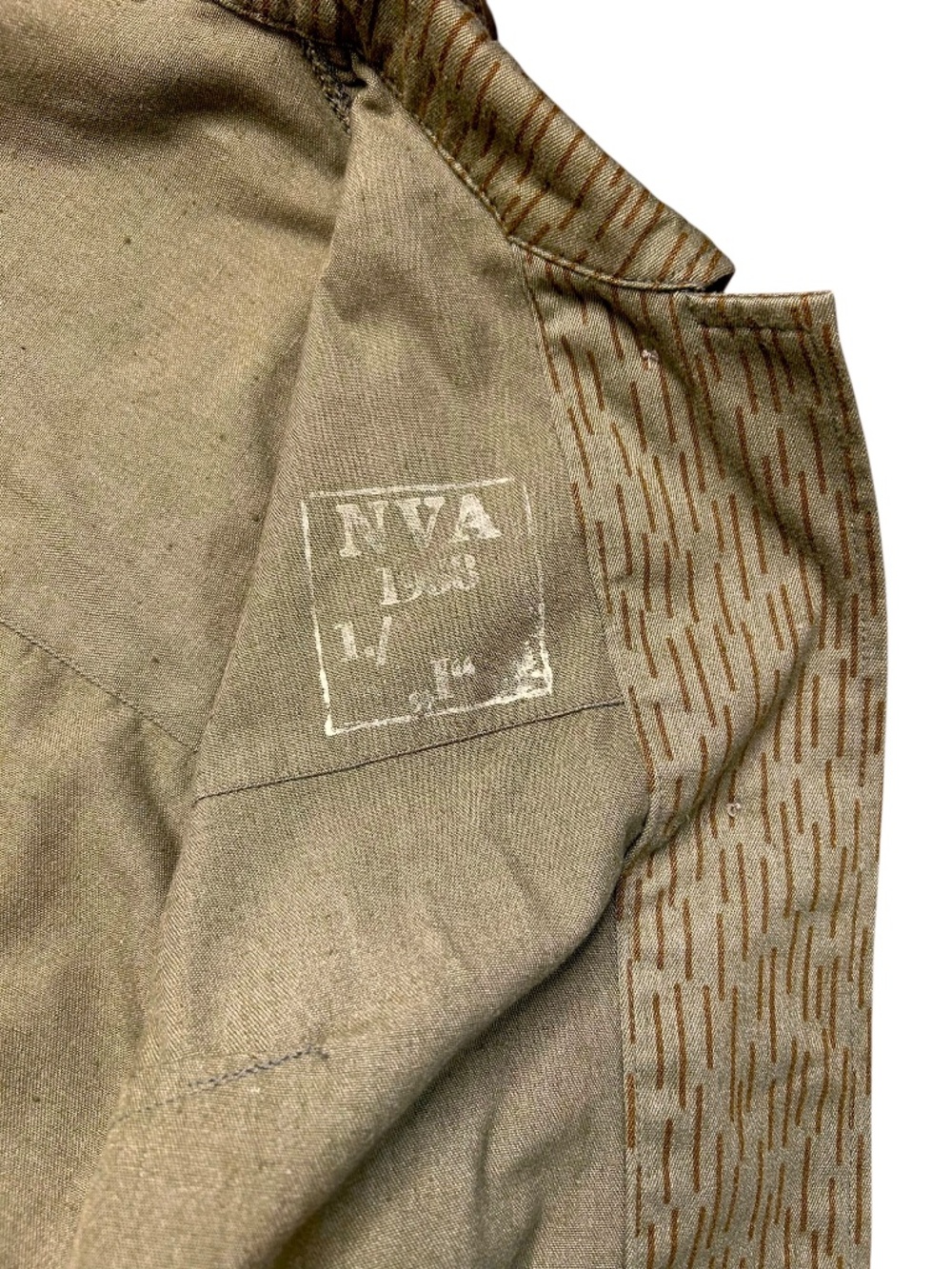 Vintage East German NVA Strichtarn Rain Camo Field Jacket Military M - Picture 10 of 12